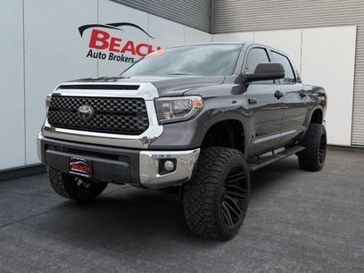 Used 2019 Toyota Tundra SR5 w/ SR5 Upgrade Package