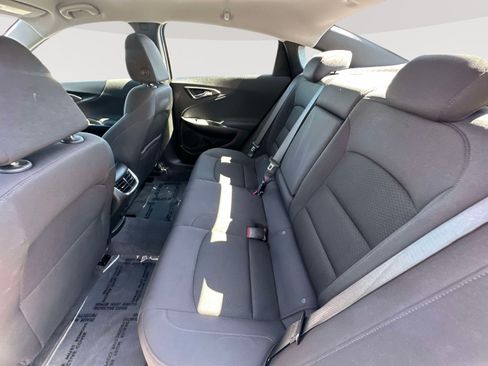 Used 2023 Chevrolet Malibu LT FWD image 31