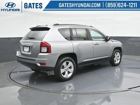 Used 2016 Jeep Compass Sport w/ Power Value Group image 2