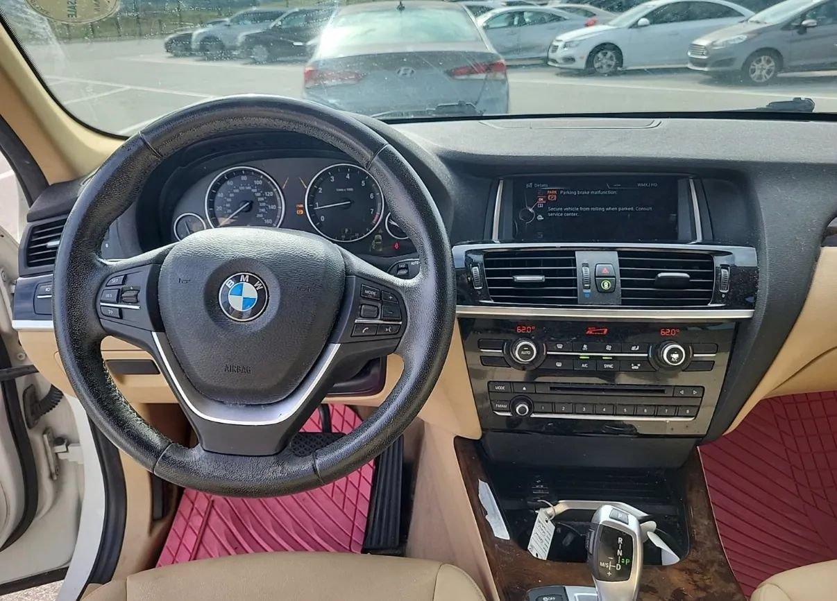 Used 2015 BMW X3 sDrive28i RWD image 7