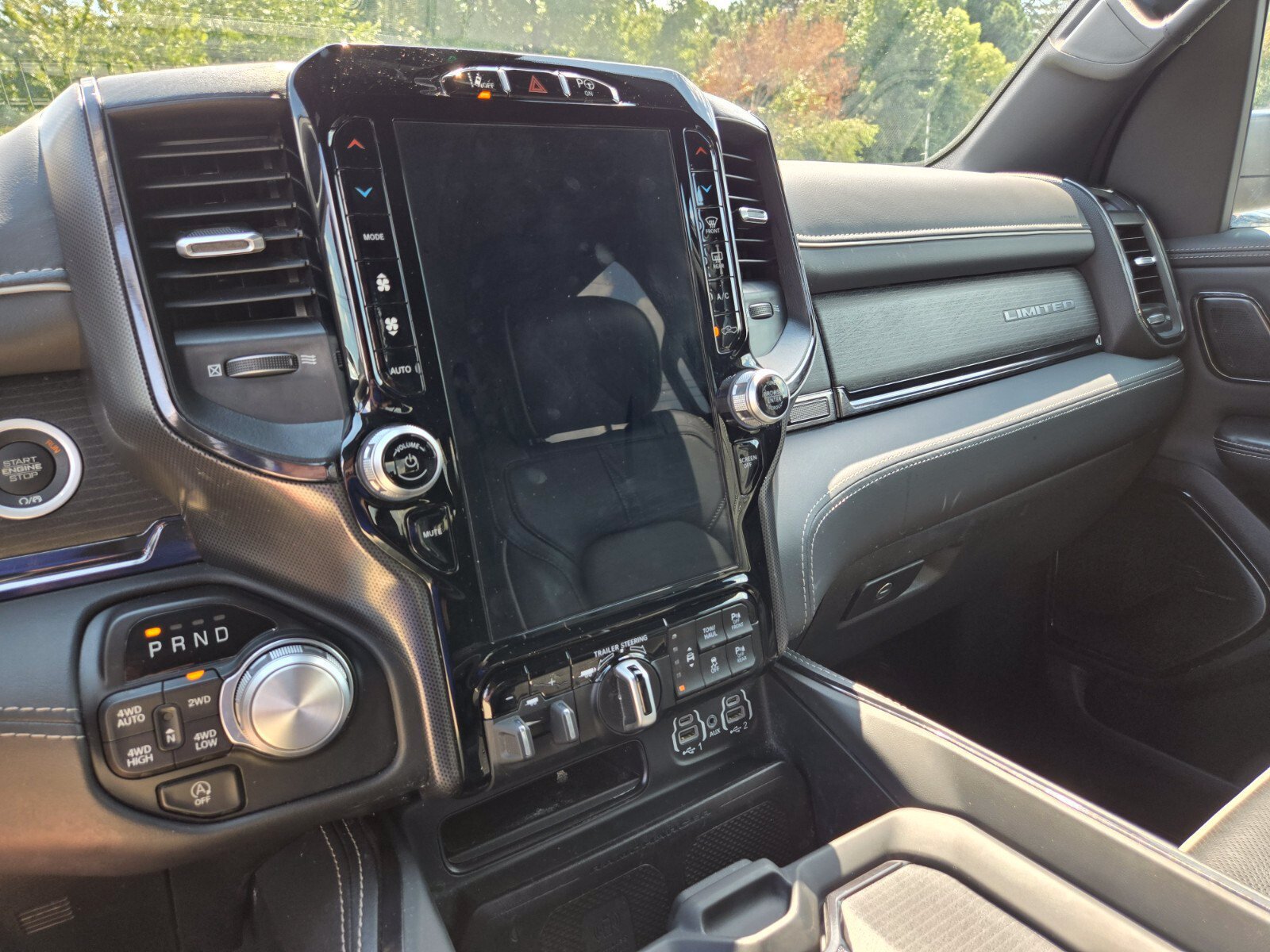 Used 2023 RAM 1500 Limited AWD/4WD image 24
