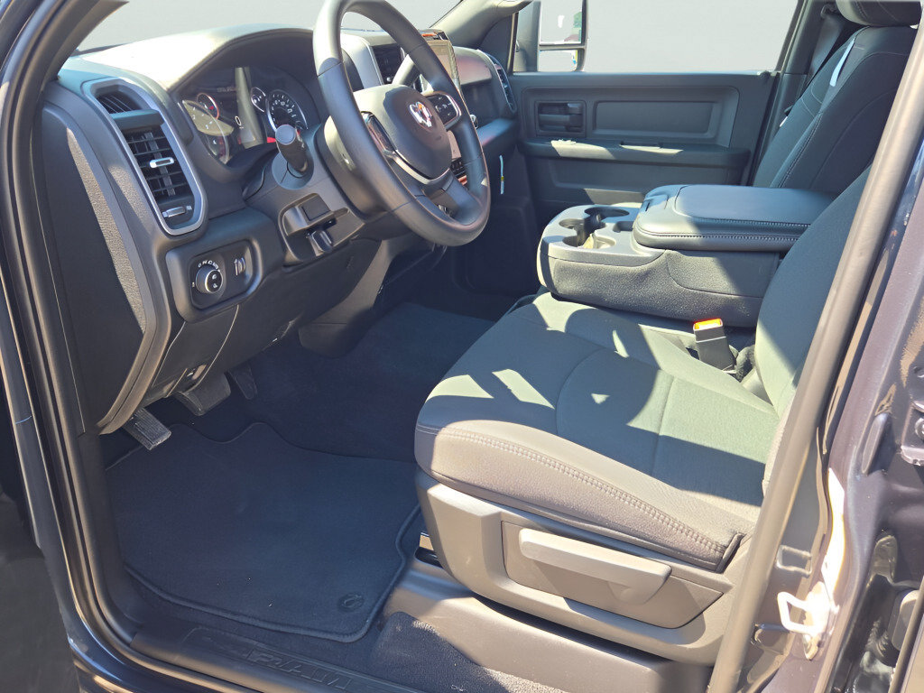 New 2026 RAM 3500 Tradesman AWD/4WD image 26