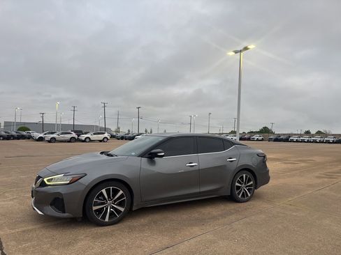 Used 2022 Nissan Maxima SV w/ Floor Mat Group image 11