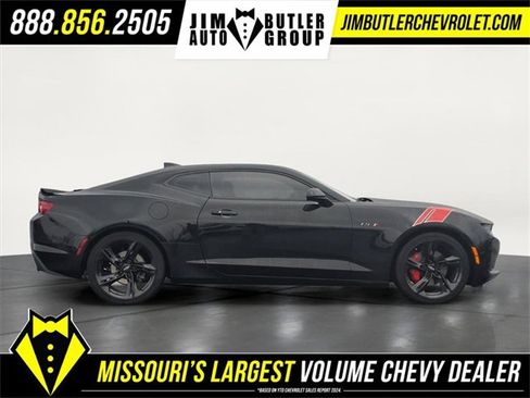 Used 2021 Chevrolet Camaro LT image 5