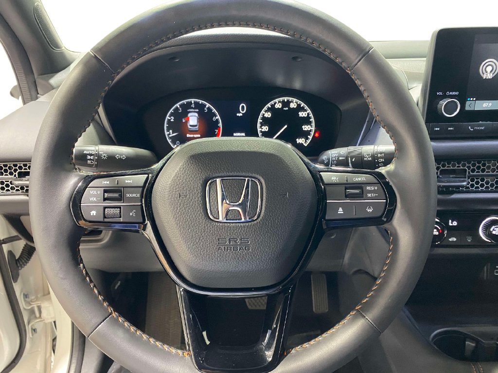 Used 2025 Honda HR-V Sport image 18