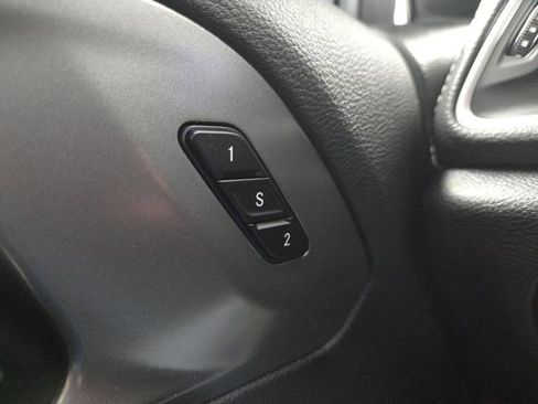 New 2026 Chrysler Pacifica Select image 29