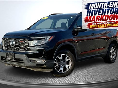 Used 2023 Honda Passport TrailSport image 1