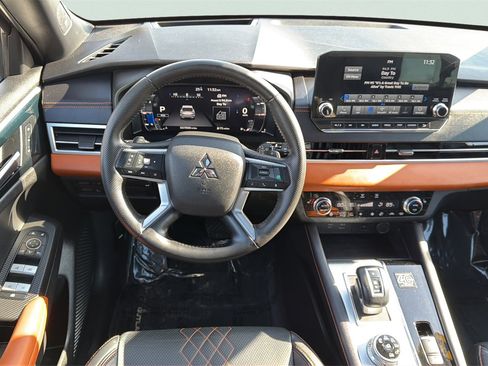 Used 2023 Mitsubishi Outlander SEL 40th Anniversary image 15