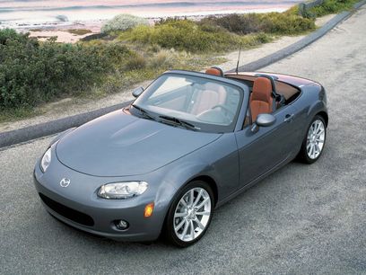 Used 2006 MAZDA MX-5 Miata Grand Touring w/ Premium Pkg