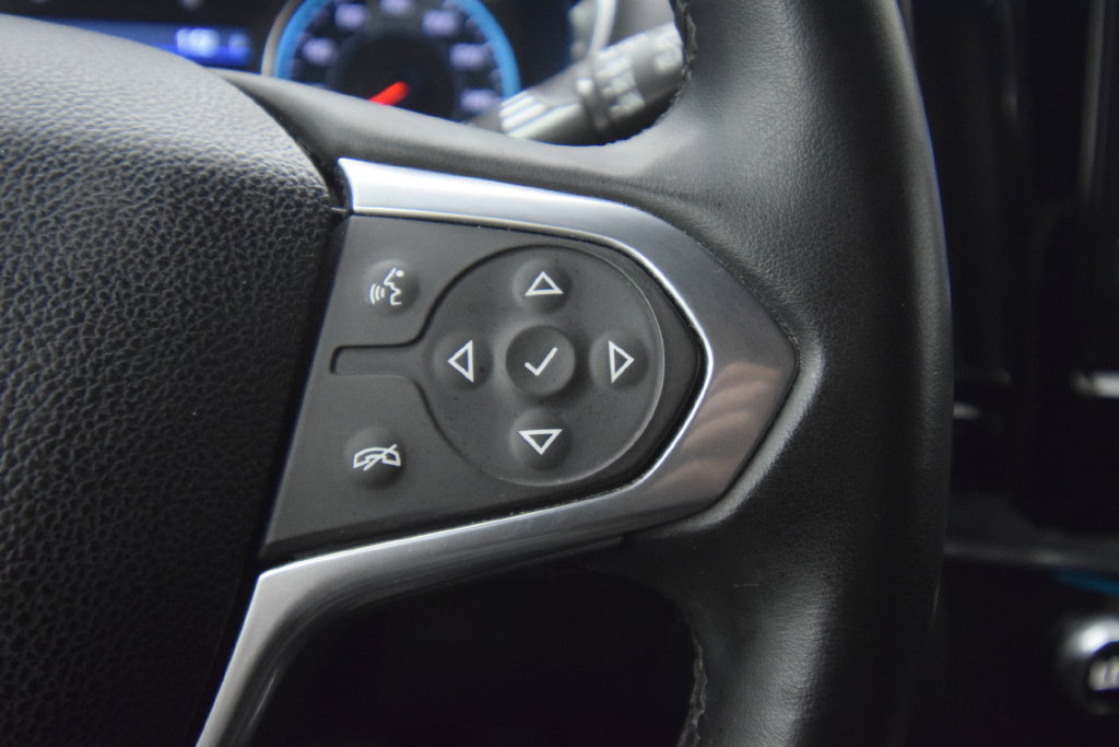 Used 2023 Chevrolet Traverse LT AWD/4WD image 30
