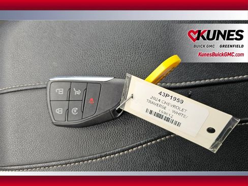 Used 2024 Chevrolet Traverse LT AWD/4WD image 19