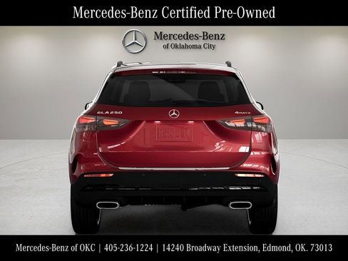 Used 2025 Mercedes-Benz GLA 250 4MATIC image 24