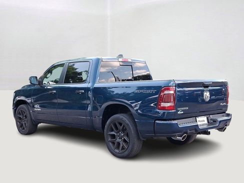 Used 2023 RAM 1500 Laramie AWD/4WD image 4