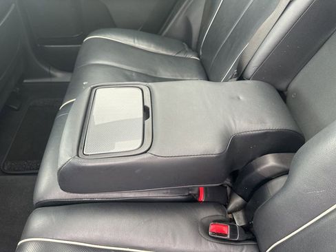 Used 2015 Toyota Venza Limited image 23