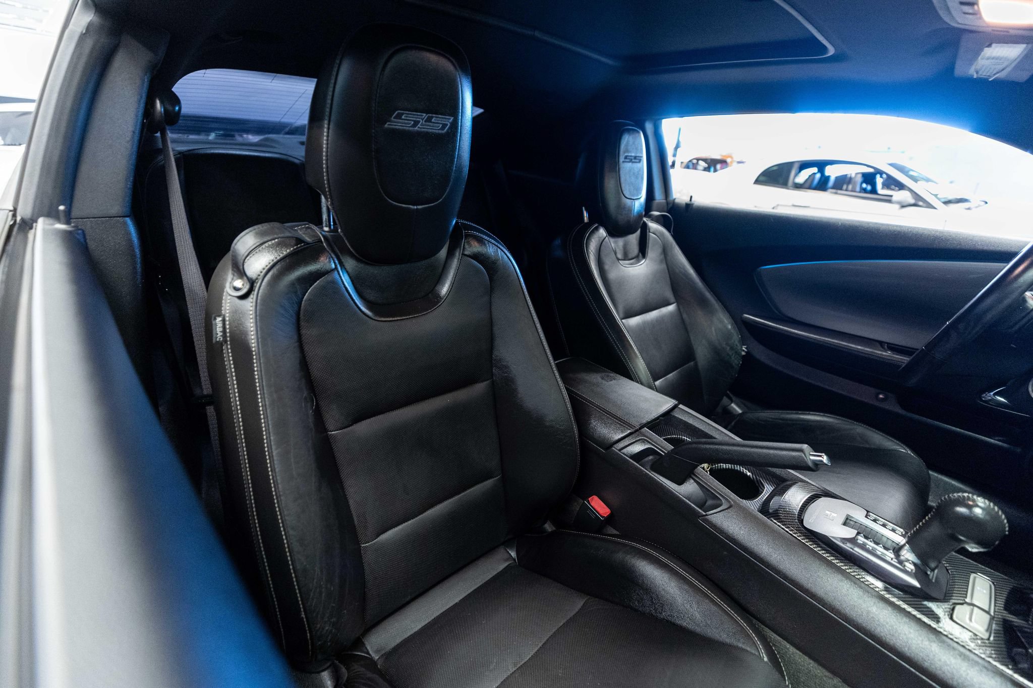 Used 2011 Chevrolet Camaro SS w/ LPO, Ground Effects Package RWD image 13