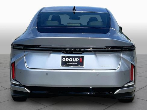 New 2026 Lexus ES 500e AWD/4WD image 4