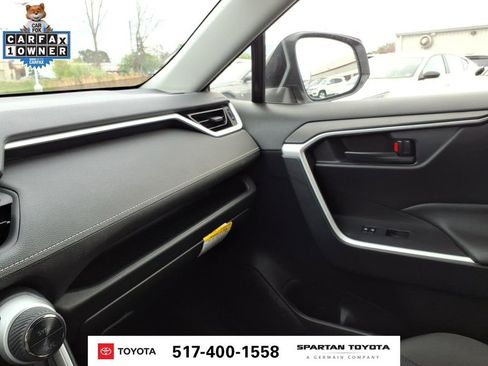 Used 2025 Toyota RAV4 LE AWD/4WD image 23