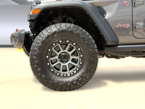 Used 2024 Jeep Wrangler Unlimited Rubicon image 12