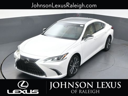 Used 2025 Lexus ES 350 w/ Premium Package FWD image 24