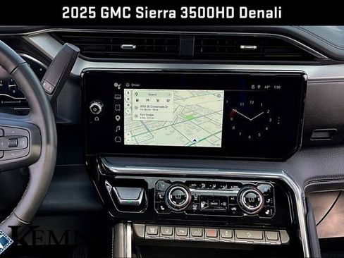 Used 2025 GMC Sierra 3500 Denali w/ Denali Reserve Package image 12
