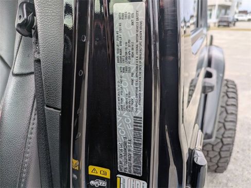 Used 2021 Jeep Gladiator Rubicon image 33