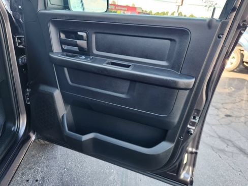 Used 2019 RAM 1500 Express w/ Wheel & Sound Group AWD/4WD image 13