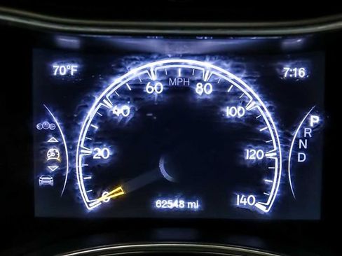 Used 2020 Jeep Grand Cherokee Limited AWD/4WD image 16