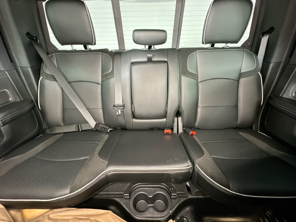 New 2026 RAM 4500 4x4 Crew Cab DRW w/ Laramie Trim Package image 10