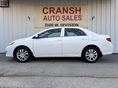 Used 2010 Toyota Corolla LE image 5