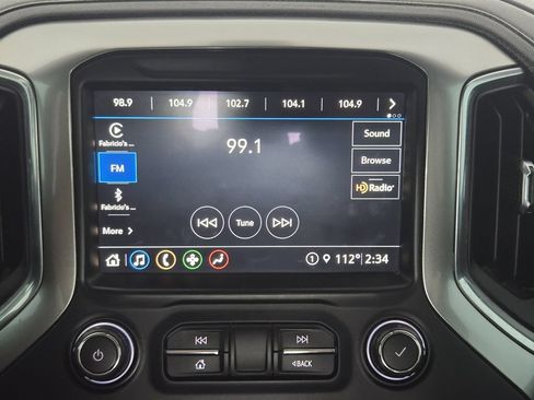 Used 2021 Chevrolet Silverado 1500 LT Trail Boss w/ LT Trail Boss Premium Package AWD/4WD image 18