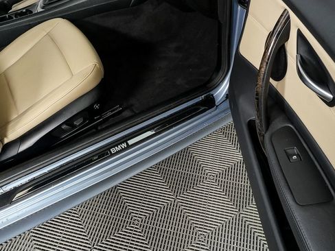 Used 2011 BMW 128i Convertible image 20