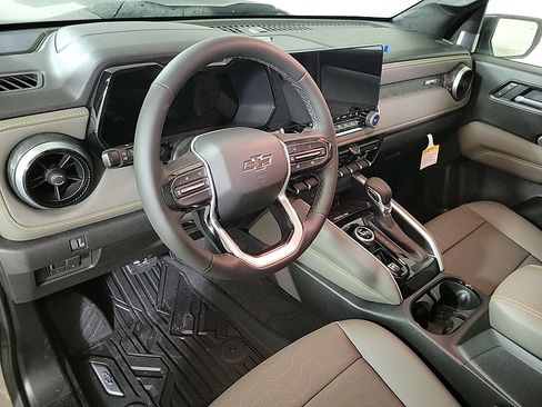 New 2026 Chevrolet Colorado ZR2 w/ LPO, Utility Wall Package image 13