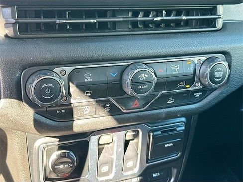 Certified 2025 Jeep Wrangler Sport image 15