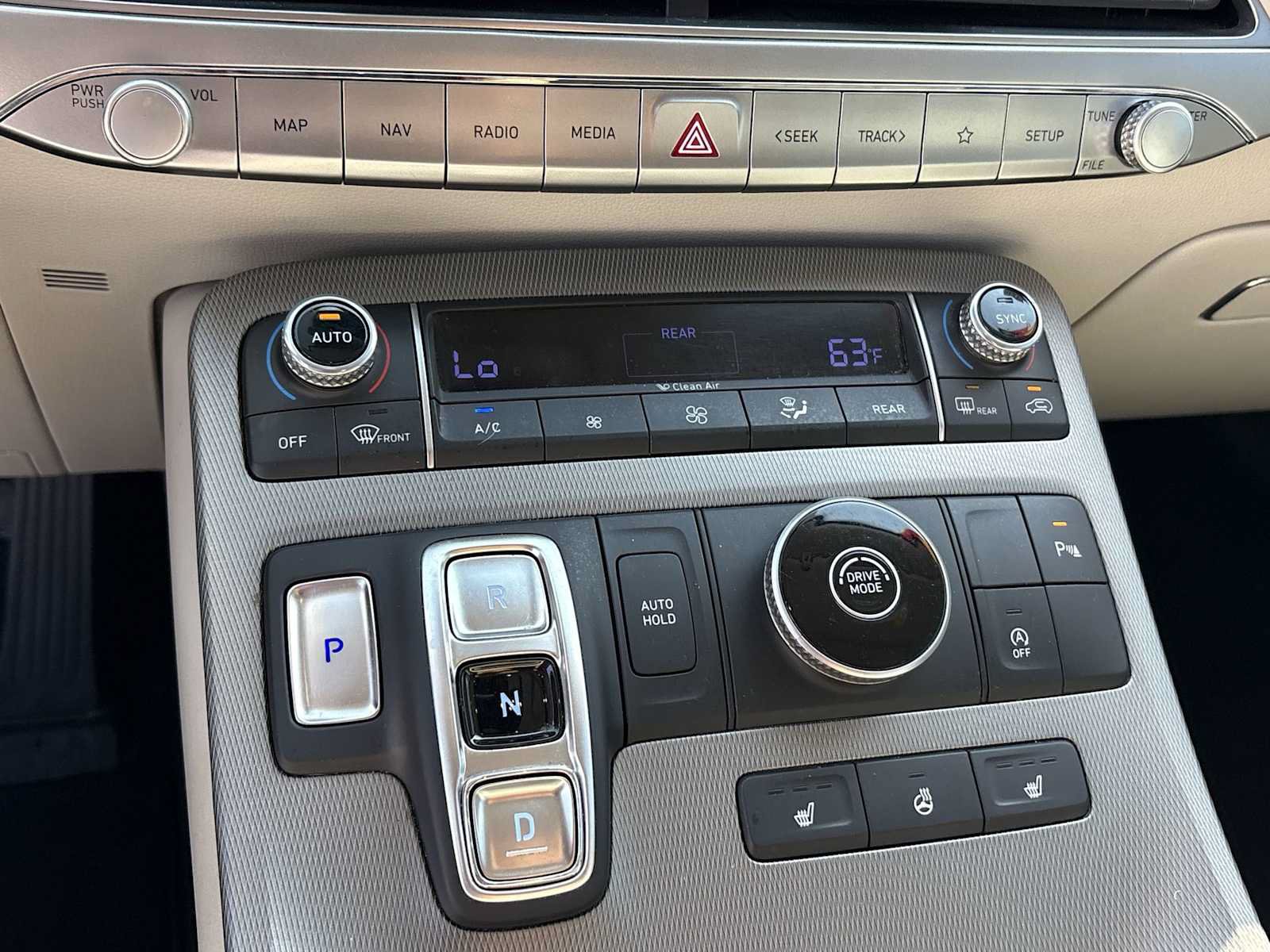 Used 2022 Hyundai Palisade SEL w/ 8P Bench Seat Package FWD image 18