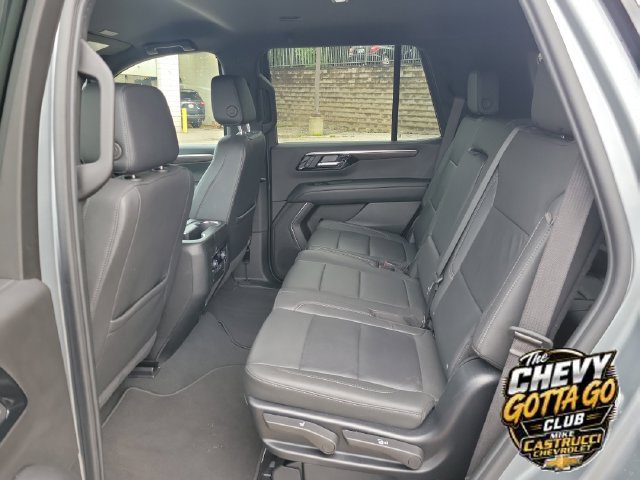 Used 2025 Chevrolet Tahoe LT AWD/4WD image 21