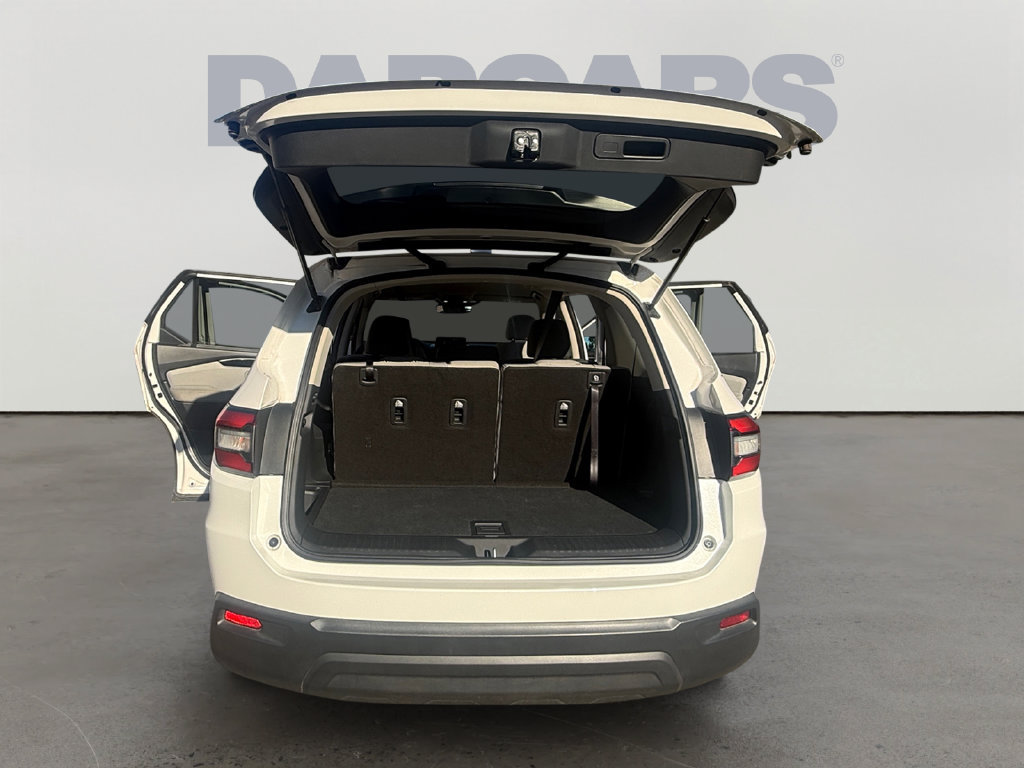 Used 2023 Honda Pilot LX image 28