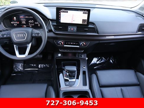 Used 2025 Audi Q5 2.0T Premium Plus w/ Premium Plus Package AWD/4WD image 13