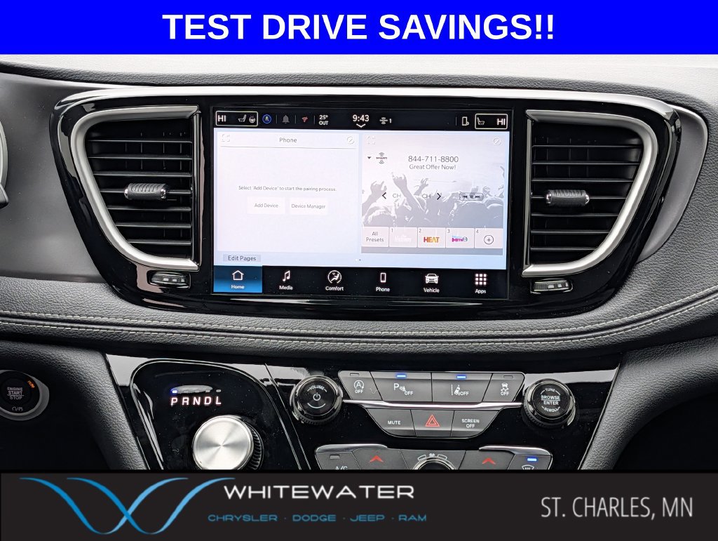 New 2026 Chrysler Pacifica Select AWD/4WD image 10