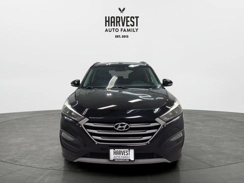 Used 2017 Hyundai Tucson Night FWD image 10