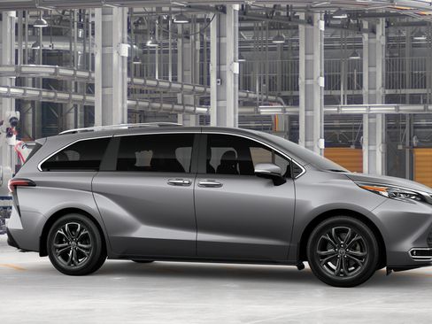 New 2026 Toyota Sienna Platinum AWD/4WD image 13