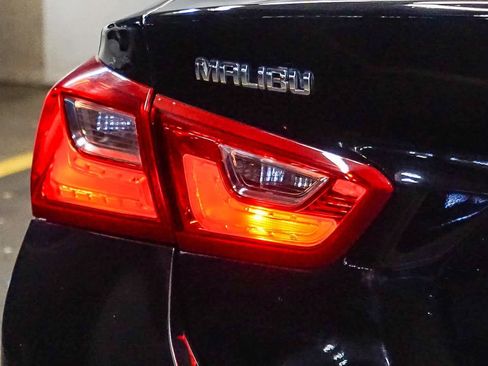 Used 2024 Chevrolet Malibu LT image 11