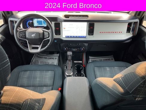 Used 2024 Ford Bronco Heritage Edition image 23