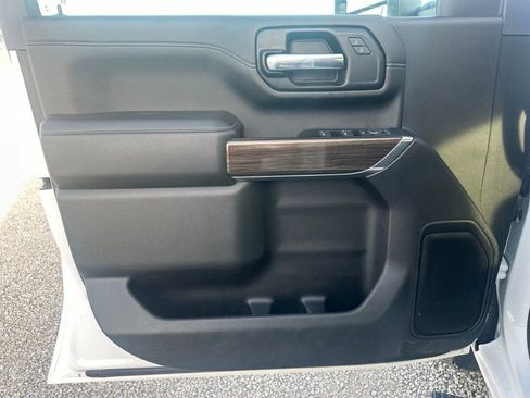 Used 2022 Chevrolet Silverado 2500 LT image 13