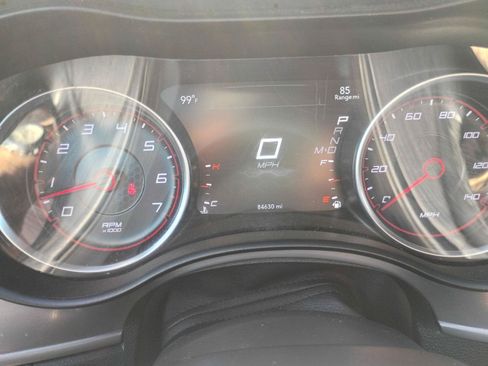 Used 2023 Dodge Charger SXT RWD image 16