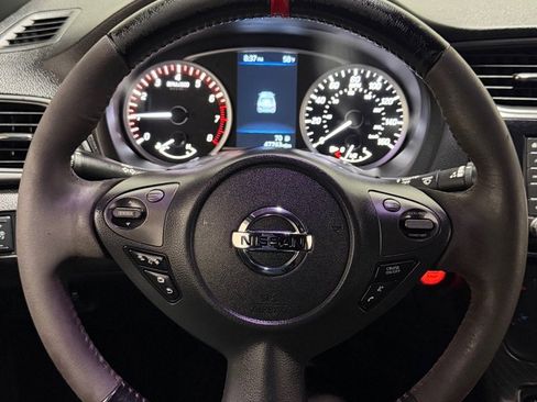Used 2019 Nissan Sentra NISMO image 15