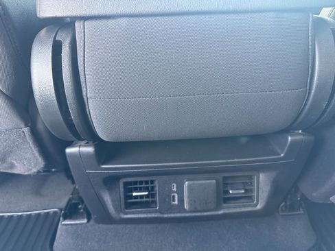 Used 2024 Chevrolet Silverado 3500 LT w/ Convenience Package image 14