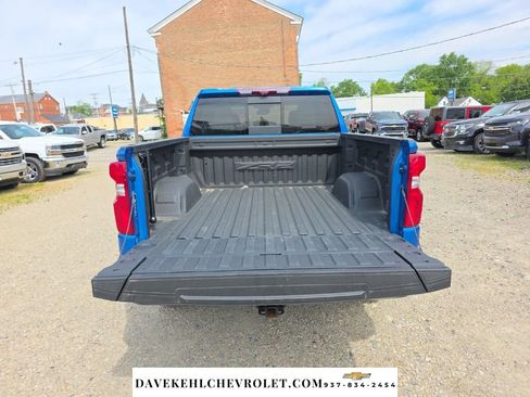 Certified 2022 Chevrolet Silverado 1500 ZR2 w/ Technology Package AWD/4WD image 31