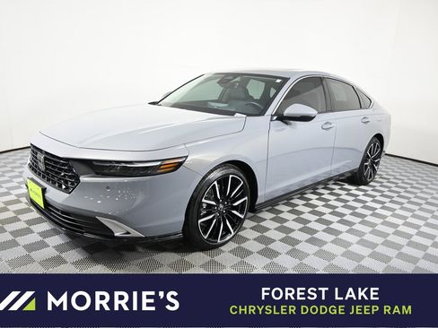 Used 2025 Honda Accord Touring image 1