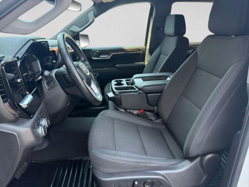 Used 2024 GMC Sierra 1500 Elevation AWD/4WD image 10
