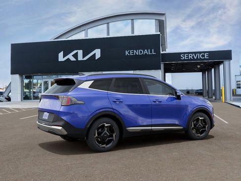 New 2026 Kia Sportage EX FWD image 6